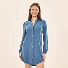 Carica l'immagine nel visualizzatore di Gallery, Model Front: Uv Line Camicia Shirtdress Copenhagen Fem Steel Upf50+