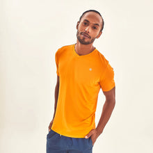 Carica l'immagine nel visualizzatore di Gallery, Image 03: Uv Line Magliette Uomo T-Shirt Sport Fit Orange Upf50+