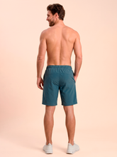 Carica l'immagine nel visualizzatore di Gallery, Model Back: Uv Line Bermuda / Uomo Shorts New Fit Masc Steel Upf50+