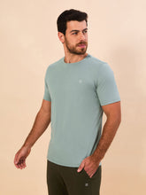 Carica l'immagine nel visualizzatore di Gallery, Image 02: Uv Line Magliette Uomo T-Shirt New Fit Masc Verde Agua Upf50+