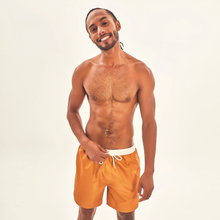 Carica l'immagine nel visualizzatore di Gallery, Gallery: Uv Line Bermuda / Uomo Shorts Boxer Ocre Upf50+