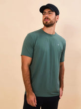 Carica l'immagine nel visualizzatore di Gallery, Image 03: Uv Line Magliette Uomo T-Shirt New Fit Textura Masc Verde Jade Upf50+