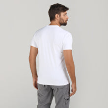 Carica l'immagine nel visualizzatore di Gallery, Model Back: Uv Line Top Da Fitness Sport Fit Mas Branco Upf50+