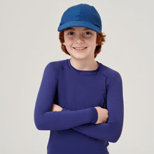 Carica l'immagine nel visualizzatore di Gallery, Model Front: Uv Line Berretto Cap Teens Colors Inf Navyblue Upf50+
