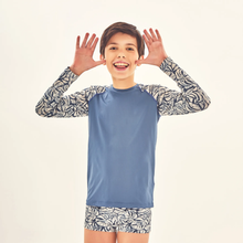 Carica l'immagine nel visualizzatore di Gallery, Image 04: Uv Line Protezioni Da Eruzioni Rash Guard Kids Costela Aco Off White Upf50+
