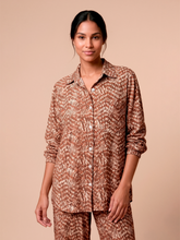 Carica l'immagine nel visualizzatore di Gallery, Gallery: Uv Line Camicia Shirt Vitoria Tie Dye Pitanga Upf50+
