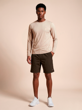 Carica l'immagine nel visualizzatore di Gallery, Model Front: Uv Line Magliette Uomo Longsleeve New Fit Masc Sand Upf50+
