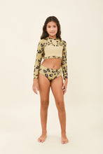 Carica l'immagine nel visualizzatore di Gallery, Model Front: Uv Line Intero Bambina Girl Bikini Hot Pant Jaguar Upf50+
