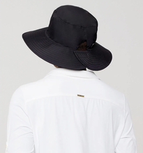 Carica l'immagine nel visualizzatore di Gallery, Model Back: Uv Line Cappello Alla Pescatore Hat California Nac Fem Black Upf50+
