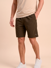 Carica l'immagine nel visualizzatore di Gallery, Gallery: Uv Line Bermuda / Uomo Shorts New Fit Masc Brown Upf50+
