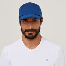 Carica l'immagine nel visualizzatore di Gallery, Model Front: Uv Line Berretto Cap Athletic Dry 2021 Masc Nav Yblue Upf50+
