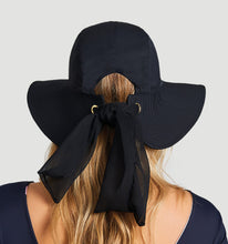Carica l'immagine nel visualizzatore di Gallery, Model Back: Uv Line Cappello Morbido San Remo Preto
