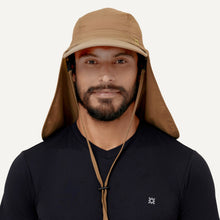 Carica l'immagine nel visualizzatore di Gallery, Model Front: Uv Line Cappello Legionario Cap Leg Atacama 2021 Masc Kaki Upf50+
