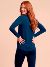 Carica l'immagine nel visualizzatore di Gallery, Model Back: Uv Line Protezioni Da Eruzioni Longsleeve Uvpro Fem Cobalt Upf50+
