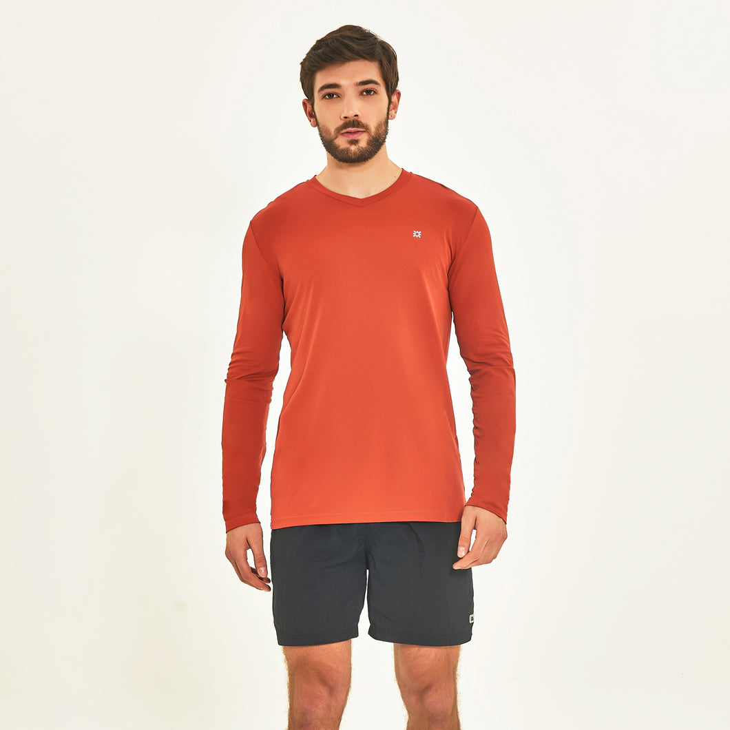 Model Front: Uv Line Protezioni Da Eruzioni Longsleeve Sport Fit Ferrugem Upf50+