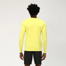 Carica l&#39;immagine nel visualizzatore di Gallery, Model Back: Uv Line Top Da Fitness Longsleeve Uvpro Amarelo Upf50+
