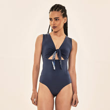 Carica l'immagine nel visualizzatore di Gallery, Image 04: Uv Line Intero Mirela Coqueiros Marinho Upf50+
