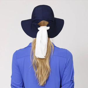 Model Back: Uv Line Cappello Morbido San Remo Fpu50+ Hat Navy Blue Uv