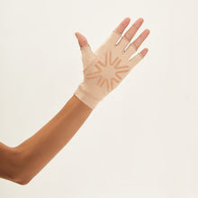 Carica l&#39;immagine nel visualizzatore di Gallery, Image 02: Uv Line Guanti Short Glove Chocolate Upf50+
