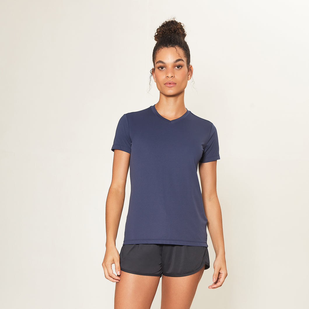 Model Front: Uv Line Top Da Fitness Sport Fit Fem Marinho Upf50+