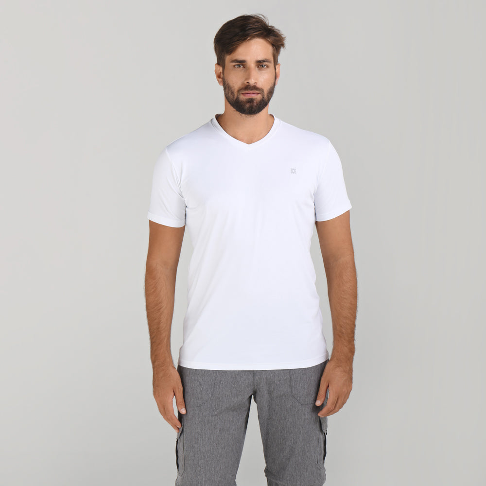 Model Front: Uv Line Top Da Fitness Sport Fit Mas Branco Upf50+
