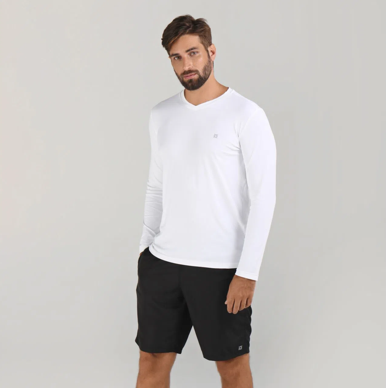 Model Front: Uv Line Top Da Fitness Sport Fit Ml Branco Msc