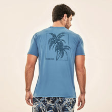 Carica l'immagine nel visualizzatore di Gallery, Model Back: Uv Line Magliette Uomo T-Shirt Uvline Coqueiro Upf50+
