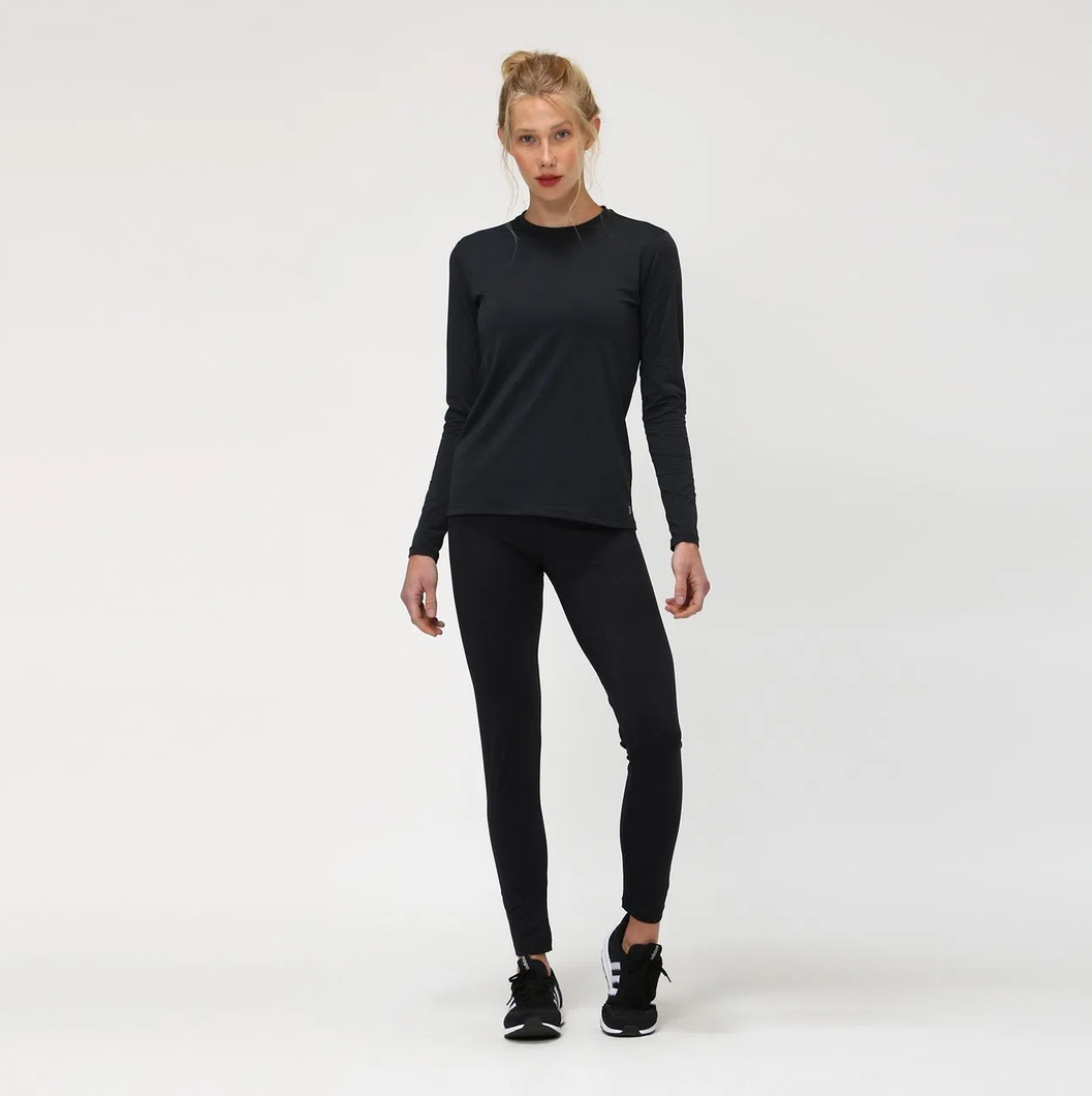 Model Front: Uv Line Protezioni Da Eruzioni Uvpro Br Ml Preto Fem