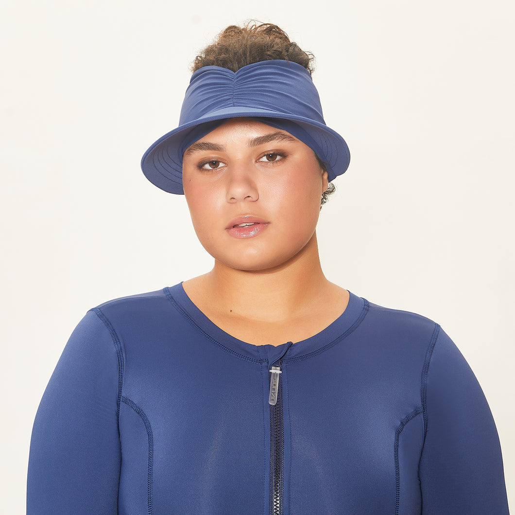 Model Front: Uv Line Visiera Visor Granada Eva Marinho Fosco Upf50+