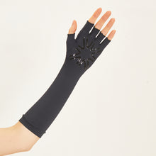 Carica l&#39;immagine nel visualizzatore di Gallery, Long Gloves FPU50+ Black Uv
